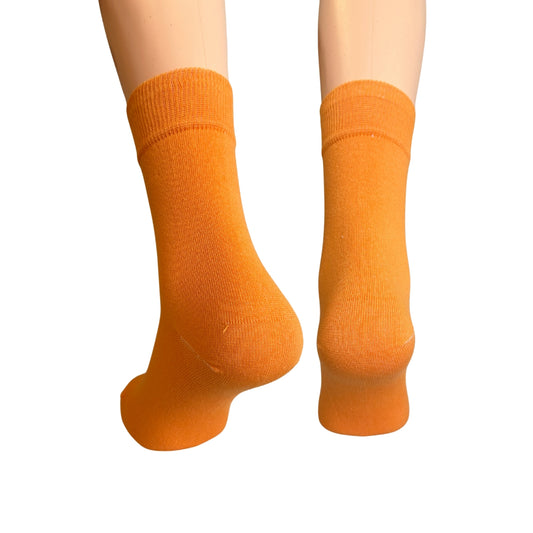 Diese orangen Socken bringen Farbe in deinen Auftritt! | 3 Paar