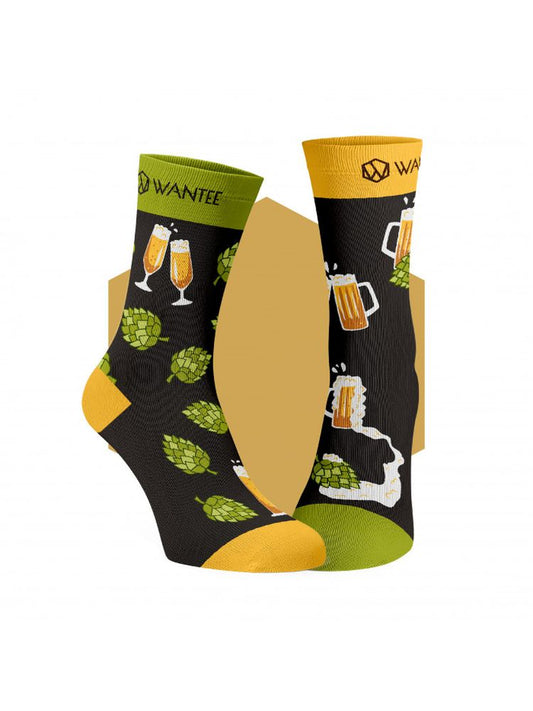 Unterschiedliche Socken Bier Wantee